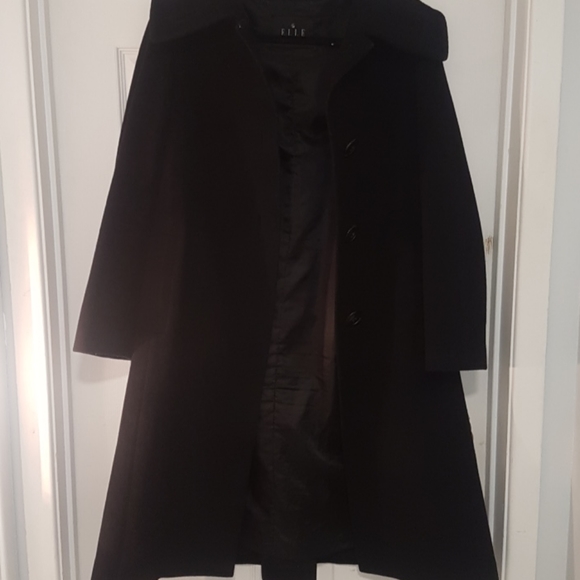 Elle Paris Black Jacket - Picture 8 of 14